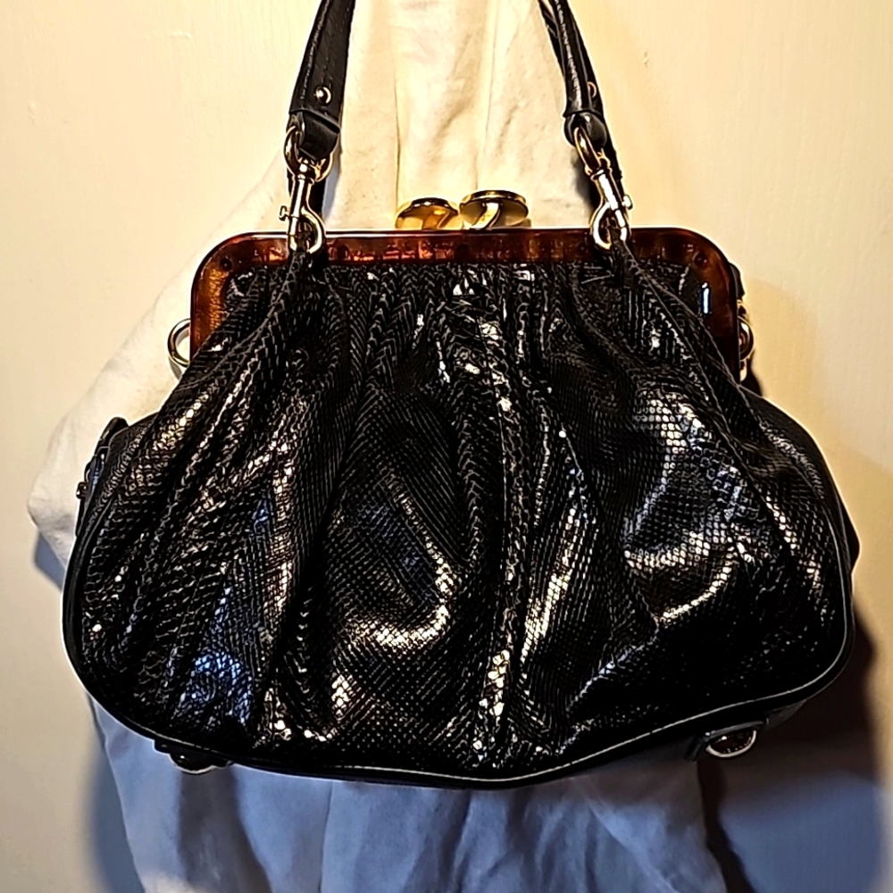 Marc Jacobs mini stam real python